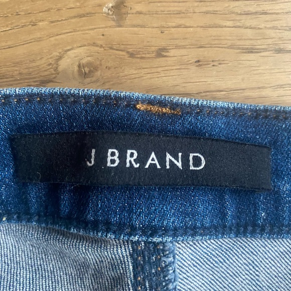 J Brand sz30 distressed skinny jeans - Picture 6 of 7